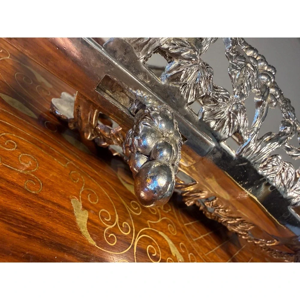 Vintage‎ Silverplate Wine Bottle Holder with Grapevine Design